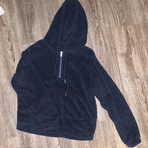 Zaful fuzzy sweater, size small and runs small - Picture 1 of 5